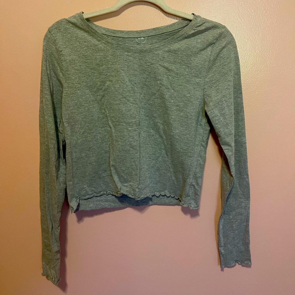 Urban Rebel Gray Crop Top, Long Sleeves, Size Large
